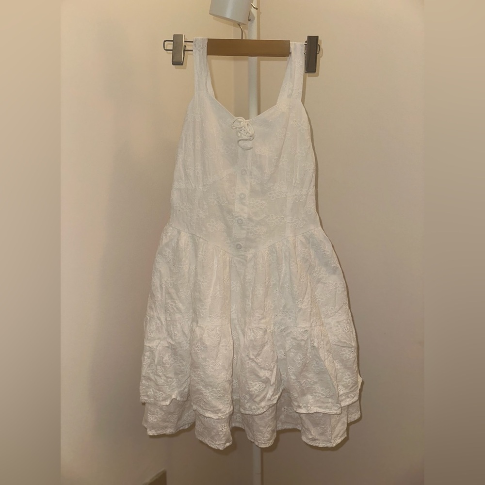 White Floral Embroidered Puff Dress-Cottage core Babydoll Style